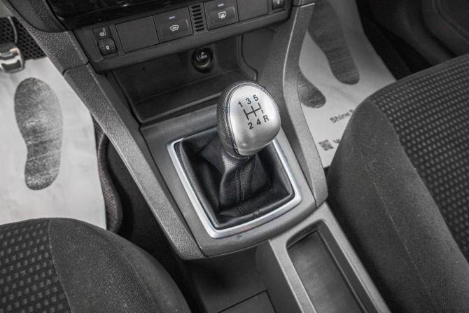 Ford Focus II с пробегом 2006 года, цена 659 000 рублей, 380000 км, седан, Автокод Объявления