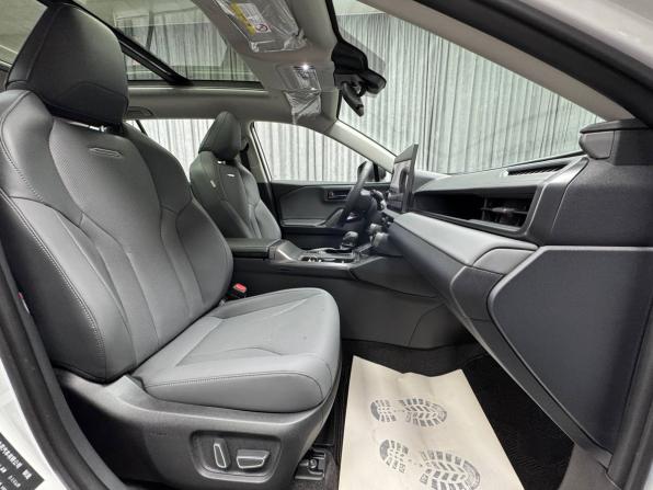 Toyota RAV4 VI (XA60) с пробегом 2026 года, цена 4 050 000 рублей, 8 км, внедорожник, Автокод Объявления