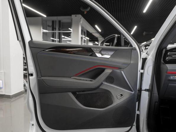 Volkswagen Tiguan III (China Market) с пробегом 2026 года, цена 4 730 000 рублей, 11 км, внедорожник, Автокод Объявления