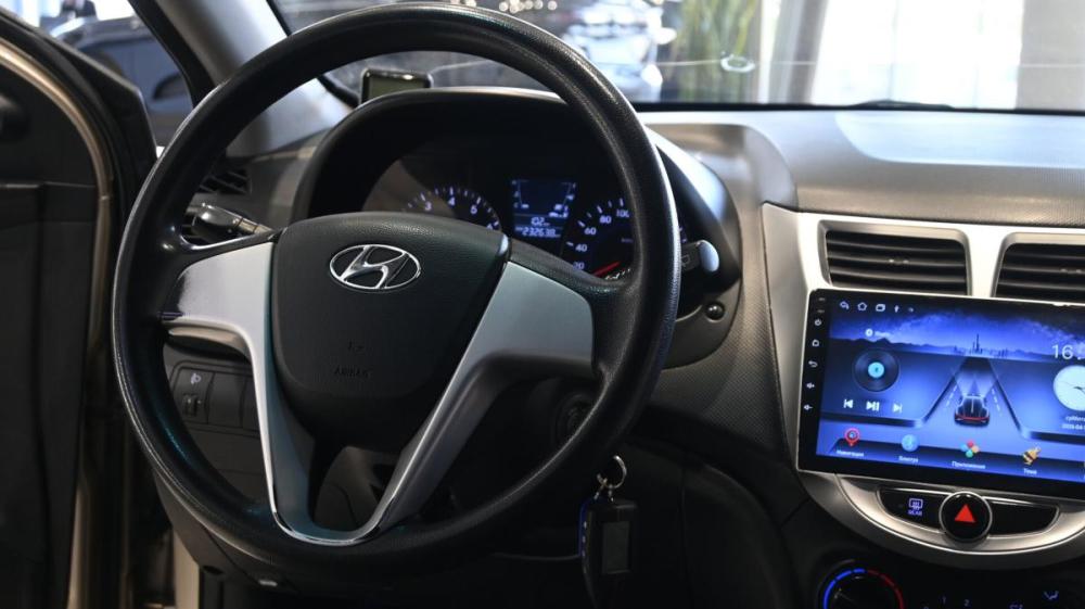 Hyundai Solaris I Уфа  - изображение 8