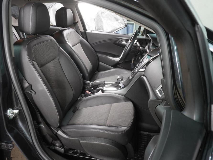 Opel Astra J Рестайлинг Воронеж  - изображение 8