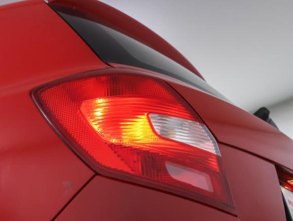 Skoda Fabia II Рестайлинг с пробегом 2011 года, цена 741 000 рублей, 140000 км, хэтчбек, Автокод Объявления