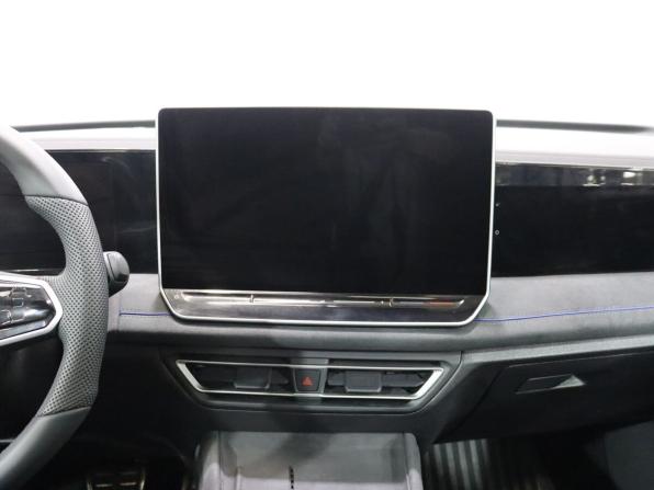 Volkswagen Tiguan III (China Market) с пробегом 2025 года, цена 4 675 000 рублей, 13408 км, внедорожник, Автокод Объявления