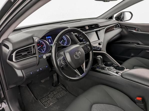Toyota Camry VIII (XV70) с пробегом 2019 года, цена 2 650 000 рублей, 146409 км, седан, Автокод Объявления