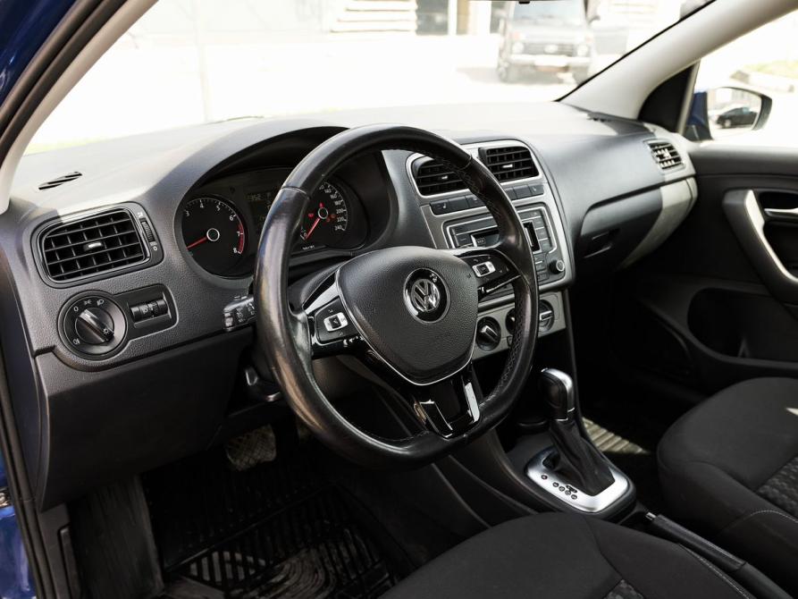 Volkswagen Polo V Рестайлинг Казань  - изображение 5