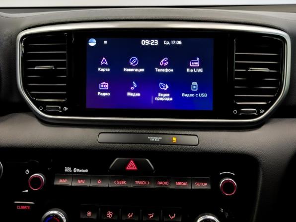 Kia Sportage IV Рестайлинг с пробегом 2021 года, цена 2 945 000 рублей, 63859 км, внедорожник, Автокод Объявления
