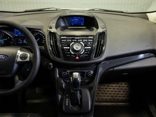 Ford Kuga II с пробегом 2013 года, цена 1 375 000 рублей, 147831 км, внедорожник, Автокод Объявления