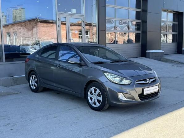 Hyundai Solaris I с пробегом 2011 года, цена 800 000 рублей, 219986 км, седан, Автокод Объявления