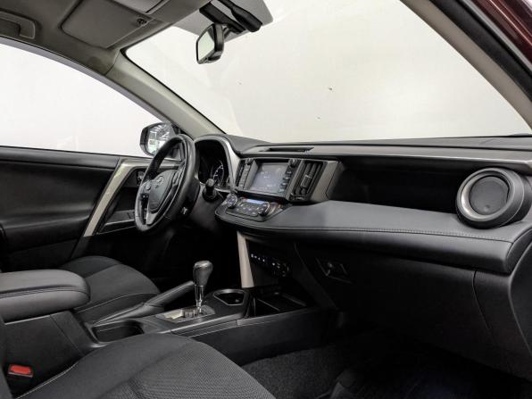 Toyota RAV4 IV (XA40) Рестайлинг с пробегом 2018 года, цена 2 590 000 рублей, 145534 км, внедорожник, Автокод Объявления