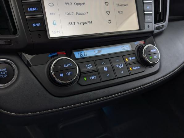 Toyota RAV4 IV (XA40) Рестайлинг с пробегом 2019 года, цена 3 200 000 рублей, 95918 км, внедорожник, Автокод Объявления