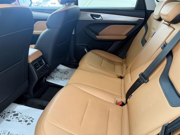 Haval Jolion I Рестайлинг с пробегом 2023 года, цена 1 775 000 рублей, 47481 км, внедорожник, Автокод Объявления