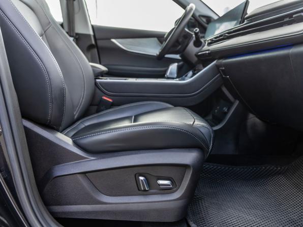 Chery Tiggo 7 Pro Max I с пробегом 2023 года, цена 1 988 000 рублей, 37506 км, внедорожник, Автокод Объявления