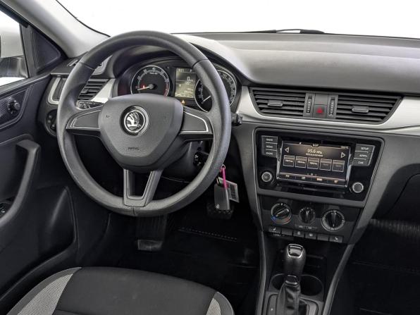 Skoda Rapid I Рестайлинг с пробегом 2019 года, цена 1 350 000 рублей, 99438 км, лифтбек, Автокод Объявления