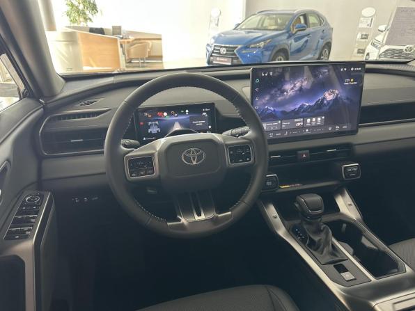 Toyota RAV4 VI (XA60) с пробегом 2026 года, цена 4 300 000 рублей, 17 км, внедорожник, Автокод Объявления