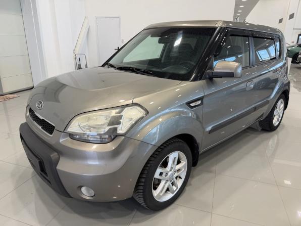 Kia Soul I с пробегом 2009 года, цена 699 000 рублей, 249000 км, хэтчбек, Автокод Объявления