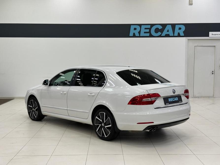 Skoda Superb II Рестайлинг Санкт-Петербург  - изображение 3