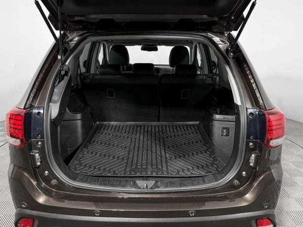 Mitsubishi Outlander III Рестайлинг 3 с пробегом 2021 года, цена 2 470 000 рублей, 122100 км, внедорожник, Автокод Объявления