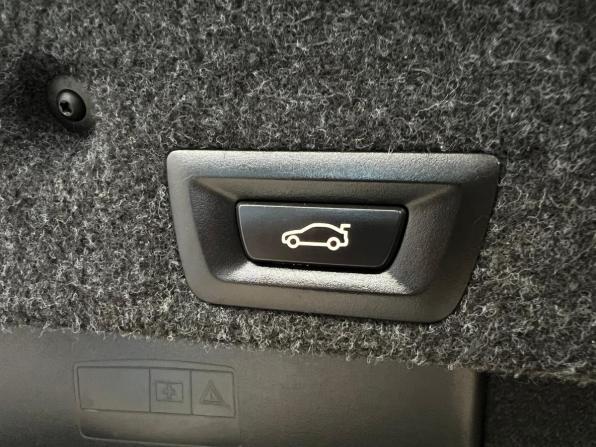 BMW 5 серии VI (F10/F11/F07) Рестайлинг с пробегом 2013 года, цена 1 858 000 рублей, 218340 км, седан, Автокод Объявления