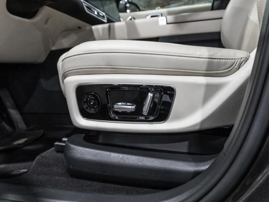 Li Auto (Lixiang) L9 I Санкт-Петербург  - изображение 23