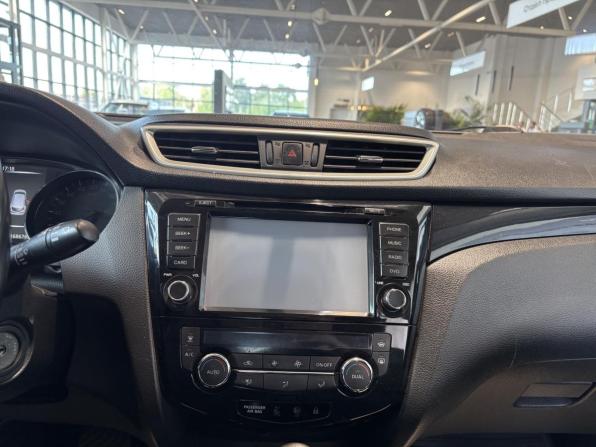 Nissan Qashqai II с пробегом 2014 года, цена 1 429 000 рублей, 168675 км, внедорожник, Автокод Объявления