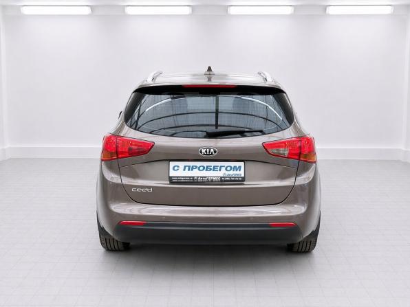 Kia Ceed II Рестайлинг с пробегом 2018 года, цена 1 230 000 рублей, 189522 км, универсал, Автокод Объявления
