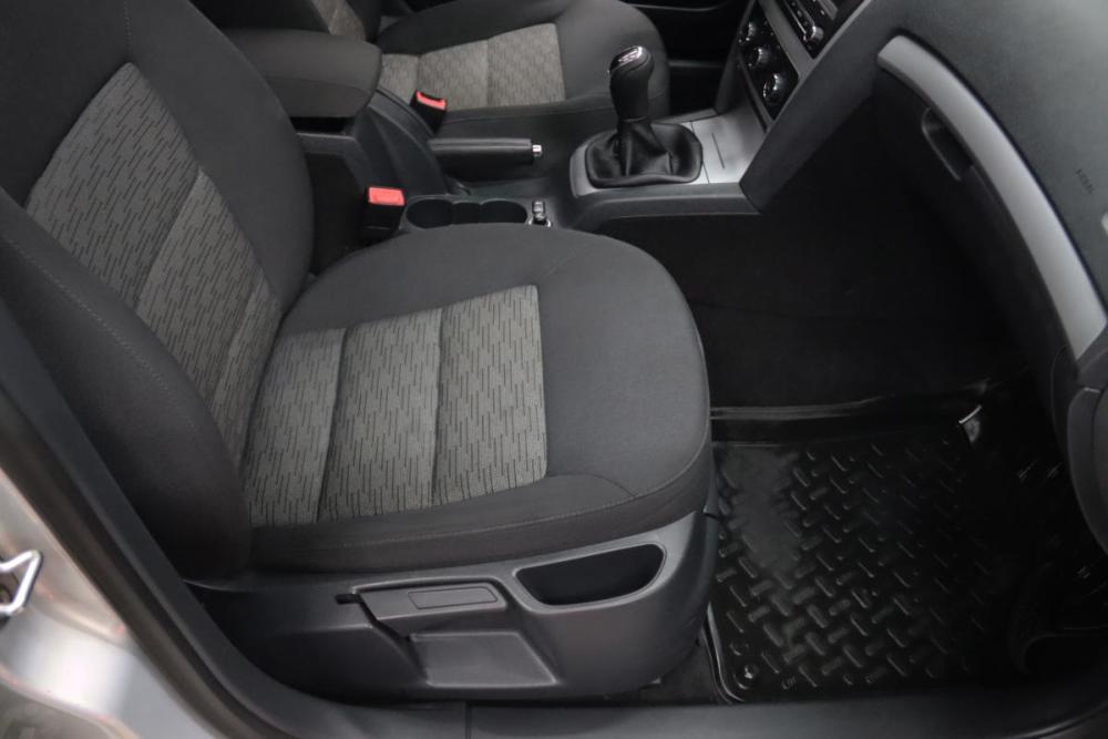 Skoda Octavia II (A5) Рестайлинг Сургут  - изображение 13