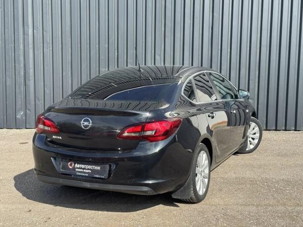 Opel Astra J Рестайлинг с пробегом 2012 года, цена 640 000 рублей, 229356 км, седан, Автокод Объявления