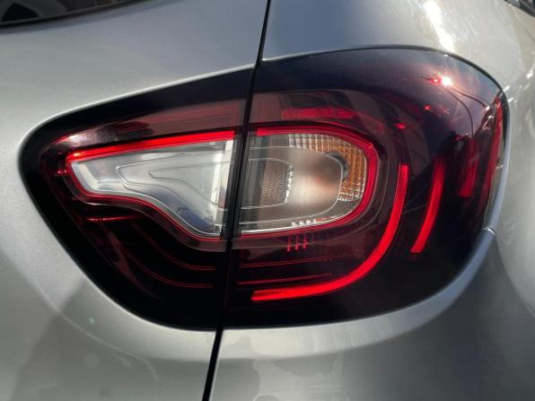 Renault Kaptur I с пробегом 2018 года, цена 1 540 000 рублей, 97700 км, внедорожник, Автокод Объявления