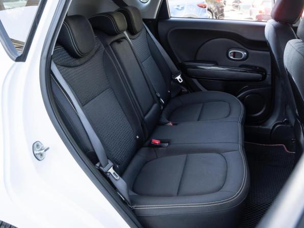 Kia Soul II Рестайлинг с пробегом 2016 года, цена 1 150 000 рублей, 279829 км, хэтчбек, Автокод Объявления