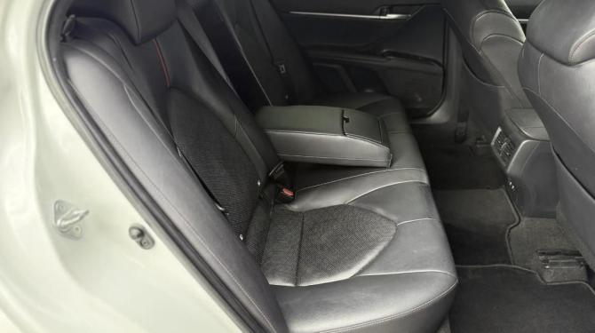 Toyota Camry VIII (XV70) Рестайлинг с пробегом 2021 года, цена 3 050 000 рублей, 114809 км, седан, Автокод Объявления