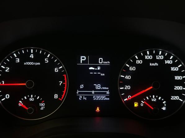 Kia Rio IV Рестайлинг с пробегом 2021 года, цена 1 810 000 рублей, 53594 км, хэтчбек, Автокод Объявления