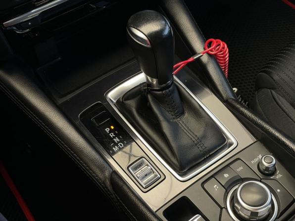 Mazda 6 III (GJ) Рестайлинг с пробегом 2016 года, цена 1 677 000 рублей, 164895 км, седан, Автокод Объявления