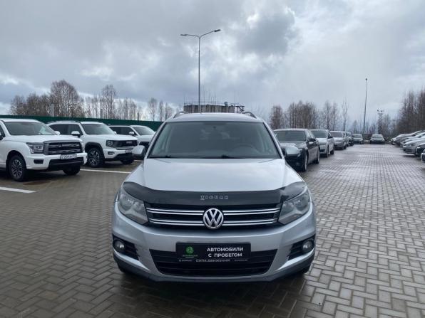 Volkswagen Tiguan I Рестайлинг с пробегом 2012 года, цена 1 000 000 рублей, 179484 км, внедорожник, Автокод Объявления