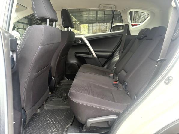 Toyota RAV4 IV (XA40) Рестайлинг с пробегом 2015 года, цена 2 450 000 рублей, 147000 км, внедорожник, Автокод Объявления