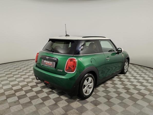 Mini Hatch III (F55/F56) Рестайлинг с пробегом 2021 года, цена 2 099 000 рублей, 99885 км, хэтчбек, Автокод Объявления