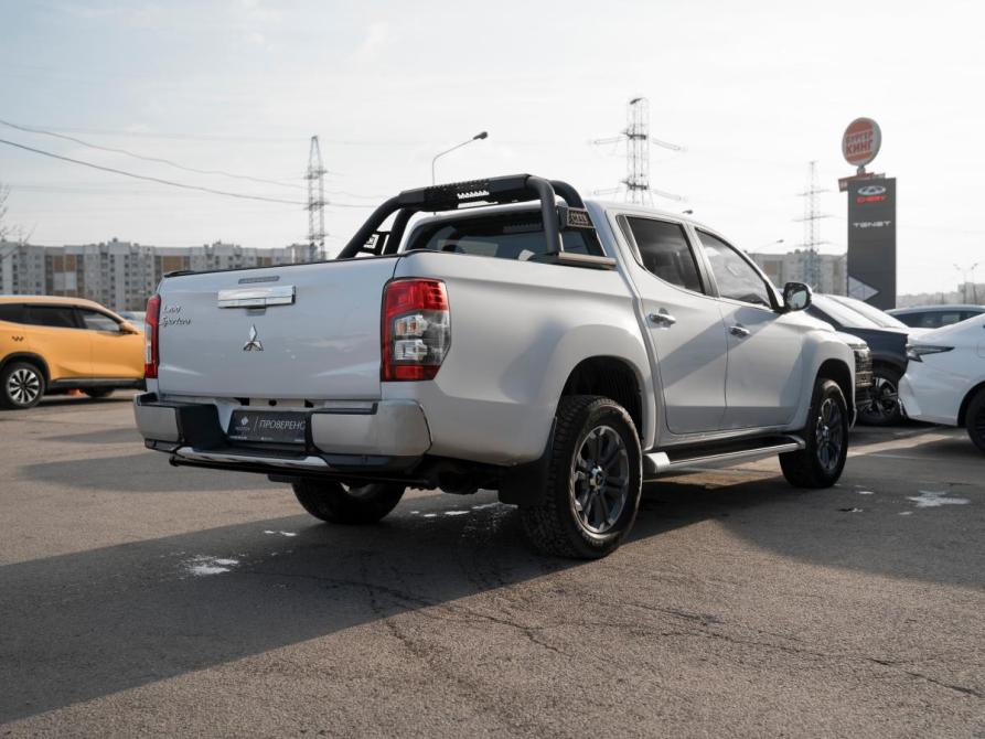 Mitsubishi L200 V Рестайлинг Москва  - изображение 5