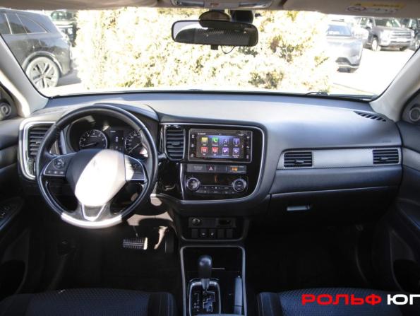 Mitsubishi Outlander III Рестайлинг 2 с пробегом 2018 года, цена 1 788 000 рублей, 142154 км, внедорожник, Автокод Объявления
