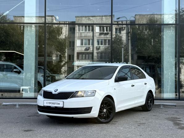 Skoda Rapid I с пробегом 2016 года, цена 930 000 рублей, 171960 км, лифтбек, Автокод Объявления