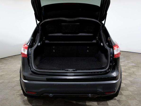 Nissan Qashqai II с пробегом 2018 года, цена 1 798 000 рублей, 122191 км, внедорожник, Автокод Объявления