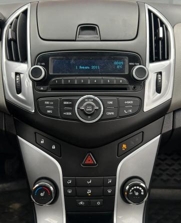 Chevrolet Cruze I Рестайлинг с пробегом 2013 года, цена 780 000 рублей, 209200 км, седан, Автокод Объявления