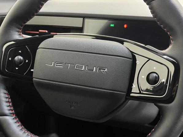 JETOUR DASHING I с пробегом 2024 года, цена 1 813 000 рублей, 46707 км, внедорожник, Автокод Объявления