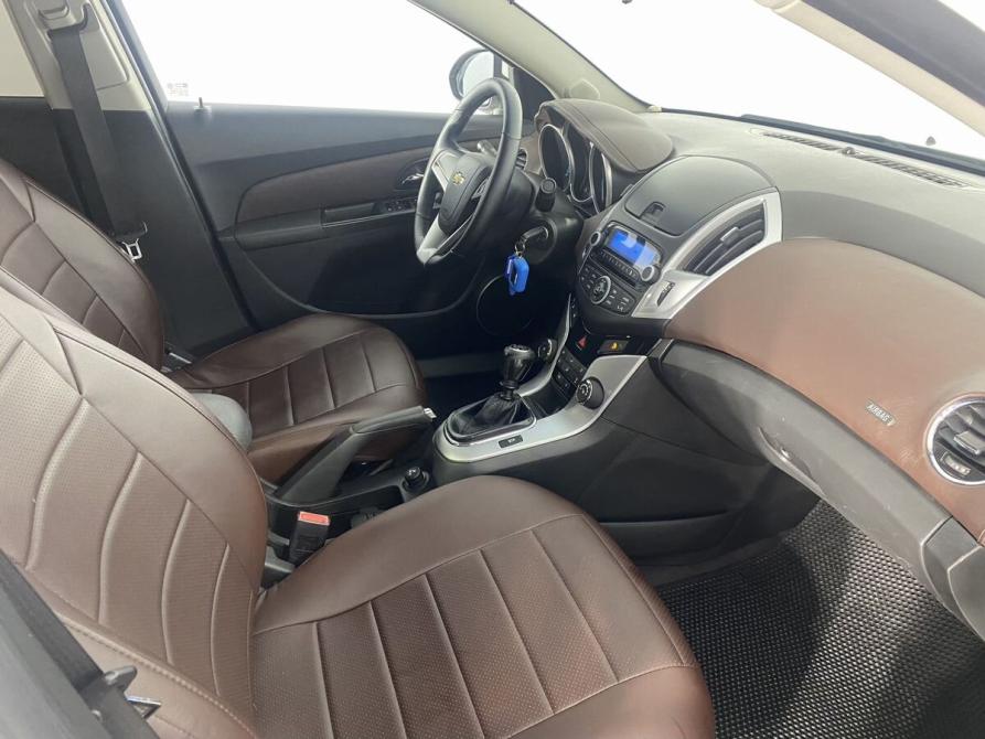 Chevrolet Cruze I Рестайлинг Санкт-Петербург  - изображение 14