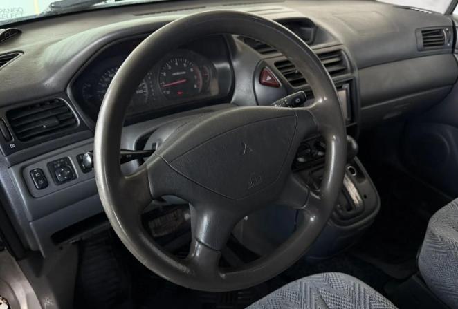 Mitsubishi Space Wagon III с пробегом 1999 года, цена 380 000 рублей, 295307 км, компактвэн, Автокод Объявления
