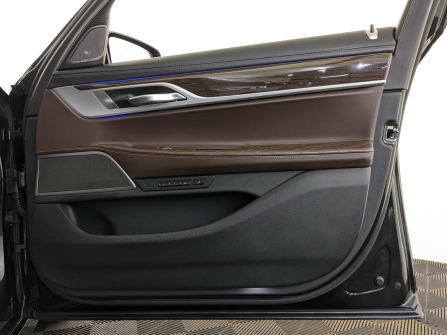 BMW 7 серии VI (G11/G12) Рестайлинг Москва  - изображение 27