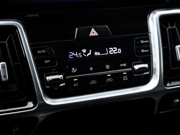 Kia Sorento IV с пробегом 2020 года, цена 3 299 000 рублей, 111747 км, внедорожник, Автокод Объявления