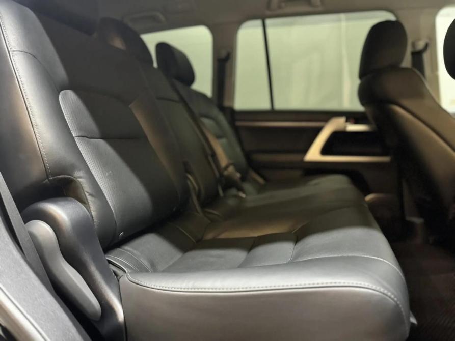 Toyota Land Cruiser 200 Series Рестайлинг 2 Красноярск  - изображение 15