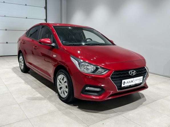 Hyundai Solaris II с пробегом 2017 года, цена 1 299 409 рублей, 72654 км, седан, Автокод Объявления