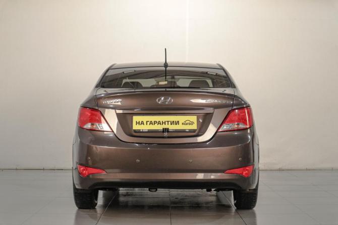 Hyundai Solaris I Рестайлинг с пробегом 2014 года, цена 859 000 рублей, 168000 км, седан, Автокод Объявления