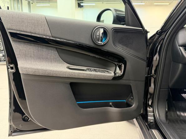 Mini Countryman II Рестайлинг с пробегом 2021 года, цена 3 990 000 рублей, 39869 км, внедорожник, Автокод Объявления