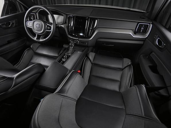 Новый Volvo XC60 II 2020 года, цена 3 766 000 рублей, внедорожник, Автокод Объявления